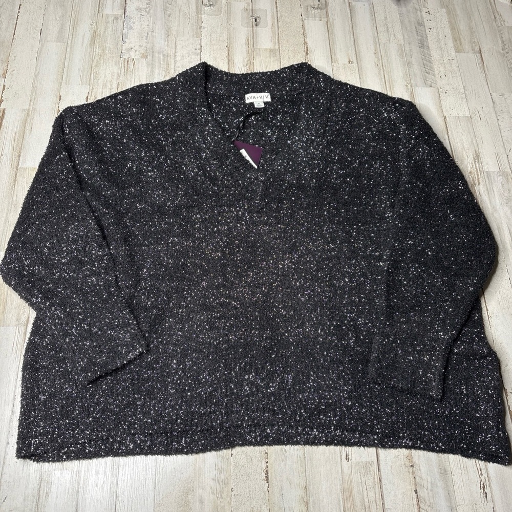Women’s Plus Size Ava & Viv Black Shimmer Knit Fuzzy Sweater Size 3X NWT